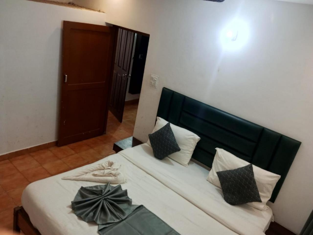 Ritchita Beach Way Calangute Ngoại thất bức ảnh